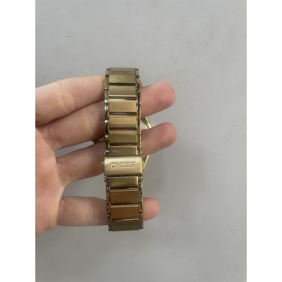SEIKO Gold Tone‎ Stainless Steel Diamond Dial Solar WATCH Needs Battery main image 6